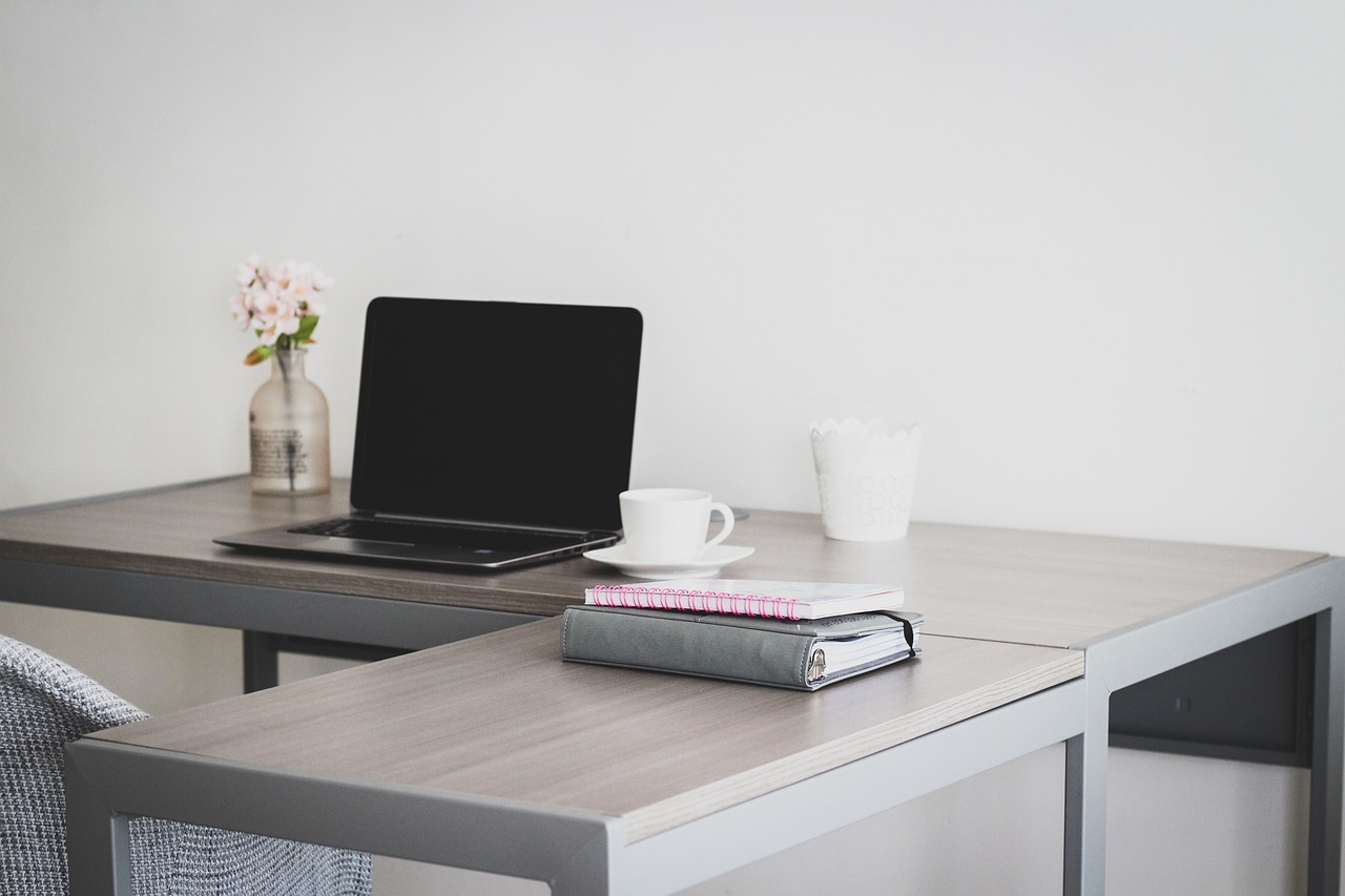 在宅副業を始める初心者向けのおすすめアイデアは？