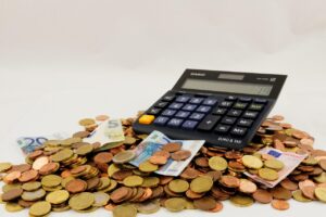 貯金ゼロからでもできるアフィリエイトの始め方は？